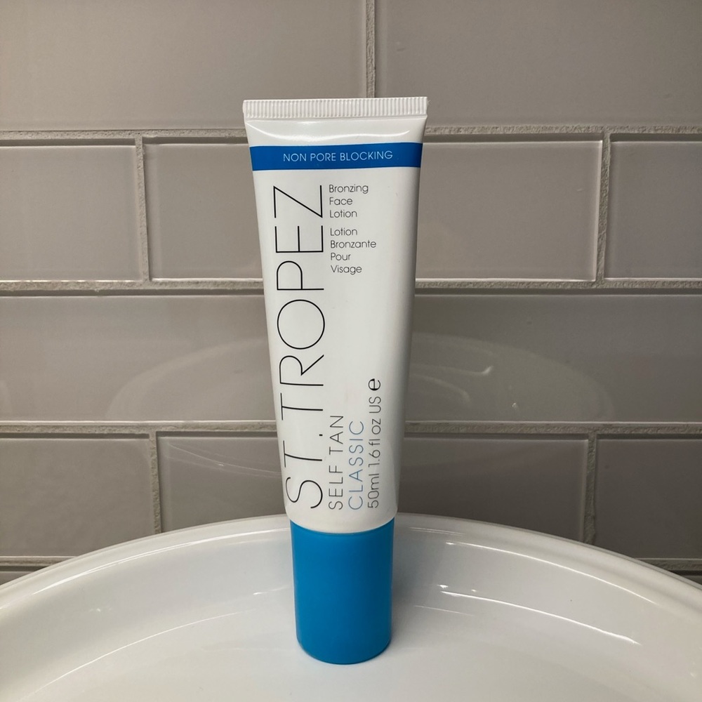 St Tropez Bronzing Face Lotion in Classic